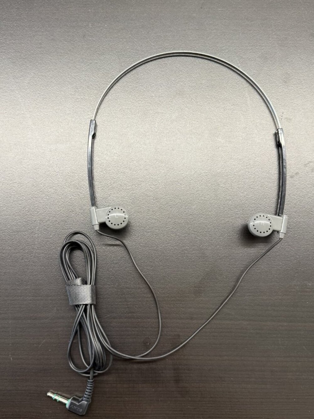 Vintage Sony Walkman Sports MDR-W10 Dynamic Stereo Headphones Turbo, Black